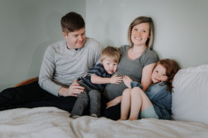 Maternity Photoshoot in Tara. Owen Sound maternity photographer. Grey Bruce maternity photographer. Maternity photography.